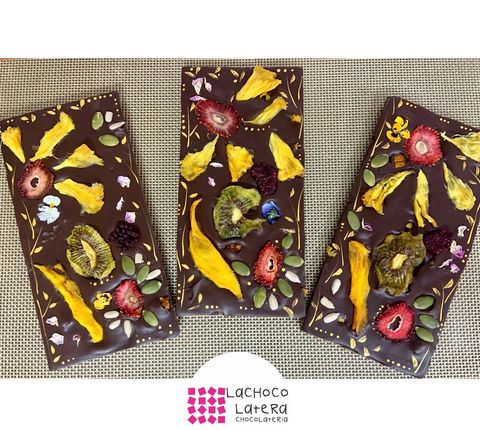 Bean to bar tasting · by Marcela Portela
